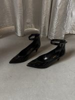 SAINT LAURENT Pointy Toe Mary Janes Patent Gr. 37.5 – NEU
